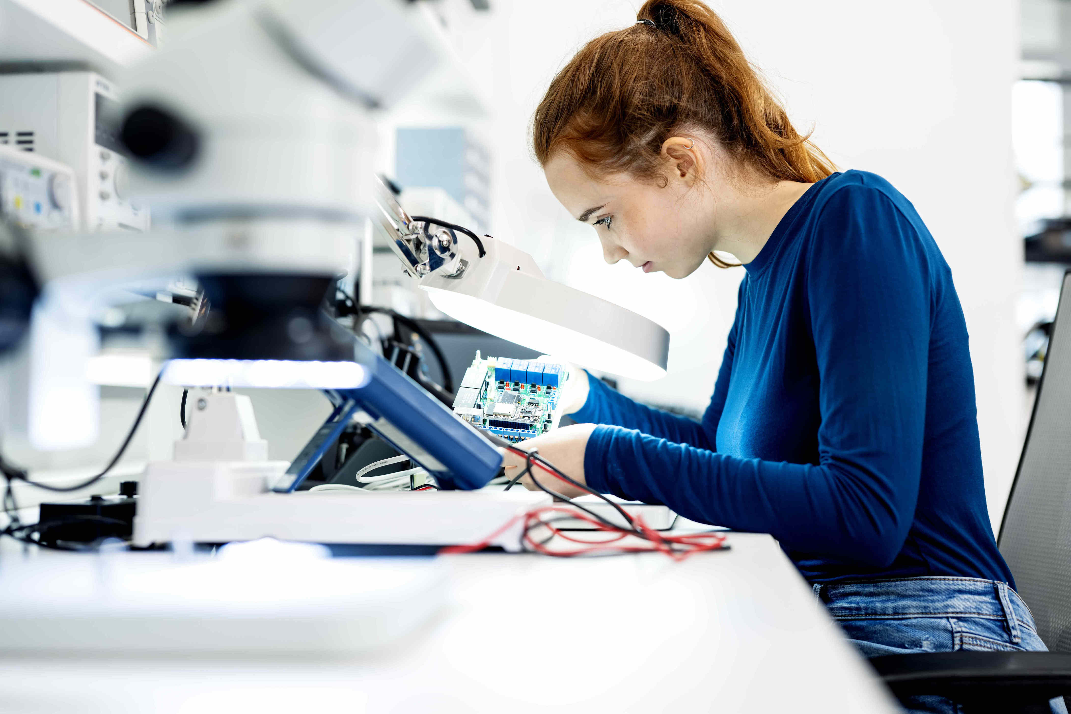 Top AI grad programs to launch your career in artificial intelligence