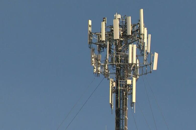 House rejects moving Vermont cell tower approval process to Act 250