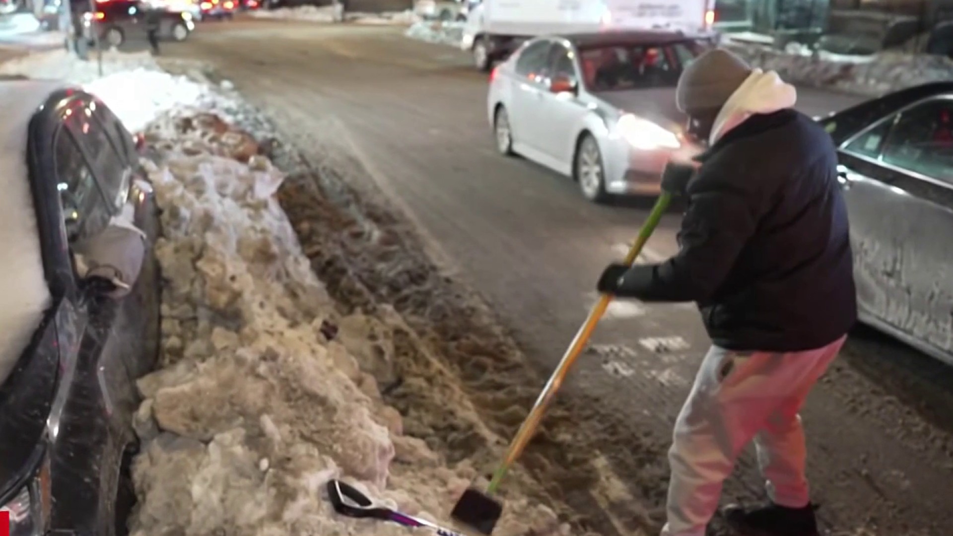 Meet the teams getting paid to dig out people's cars still stuck in ...