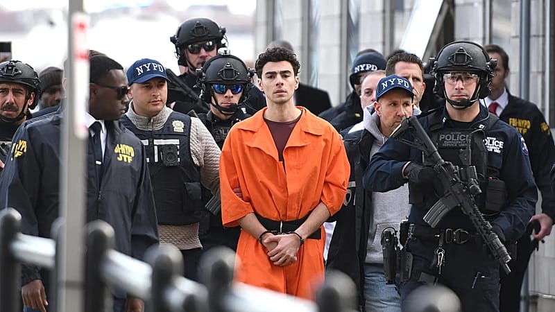 Man impersonating FBI agent tries to break Luigi Mangione out of jail, authorities say<br><br>