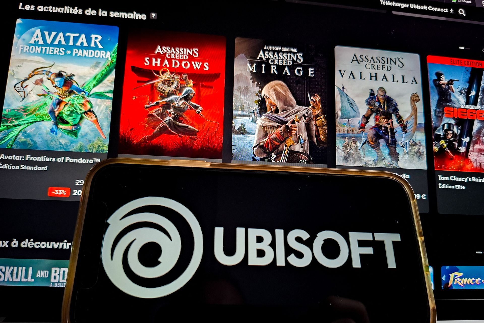 The lucrative video game market and its major players