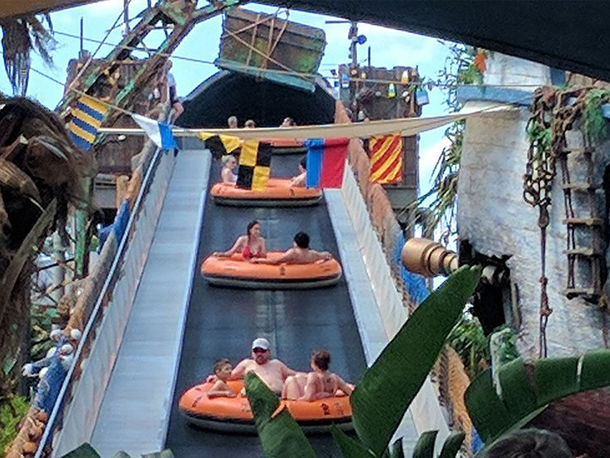 The most dangerous theme park rides ever built -- and the incidents ...