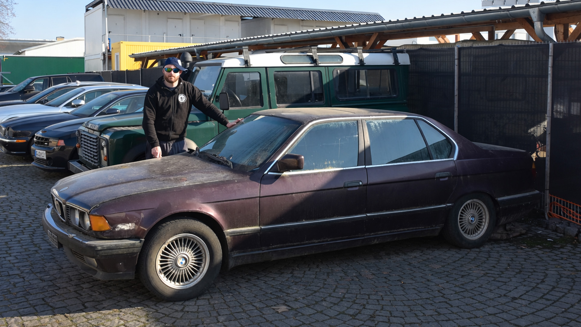 Restoring a free neglected luxury BMW V12 engine