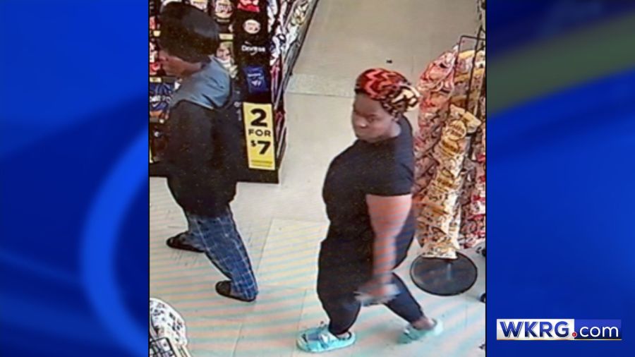 Mobile Police asking for help finding theft suspects