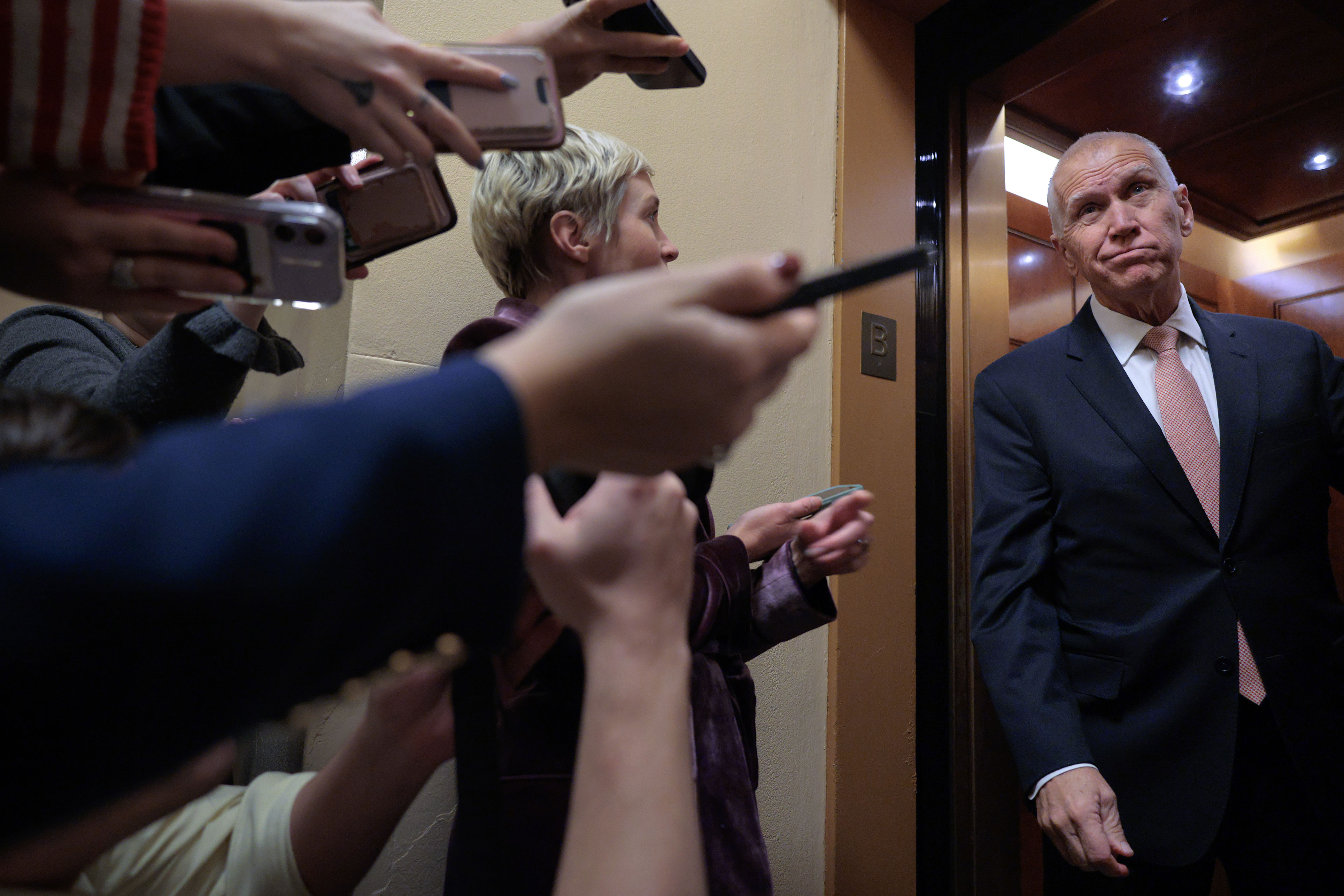 GOP senator vows to block Trump Fed pick Kevin Warsh