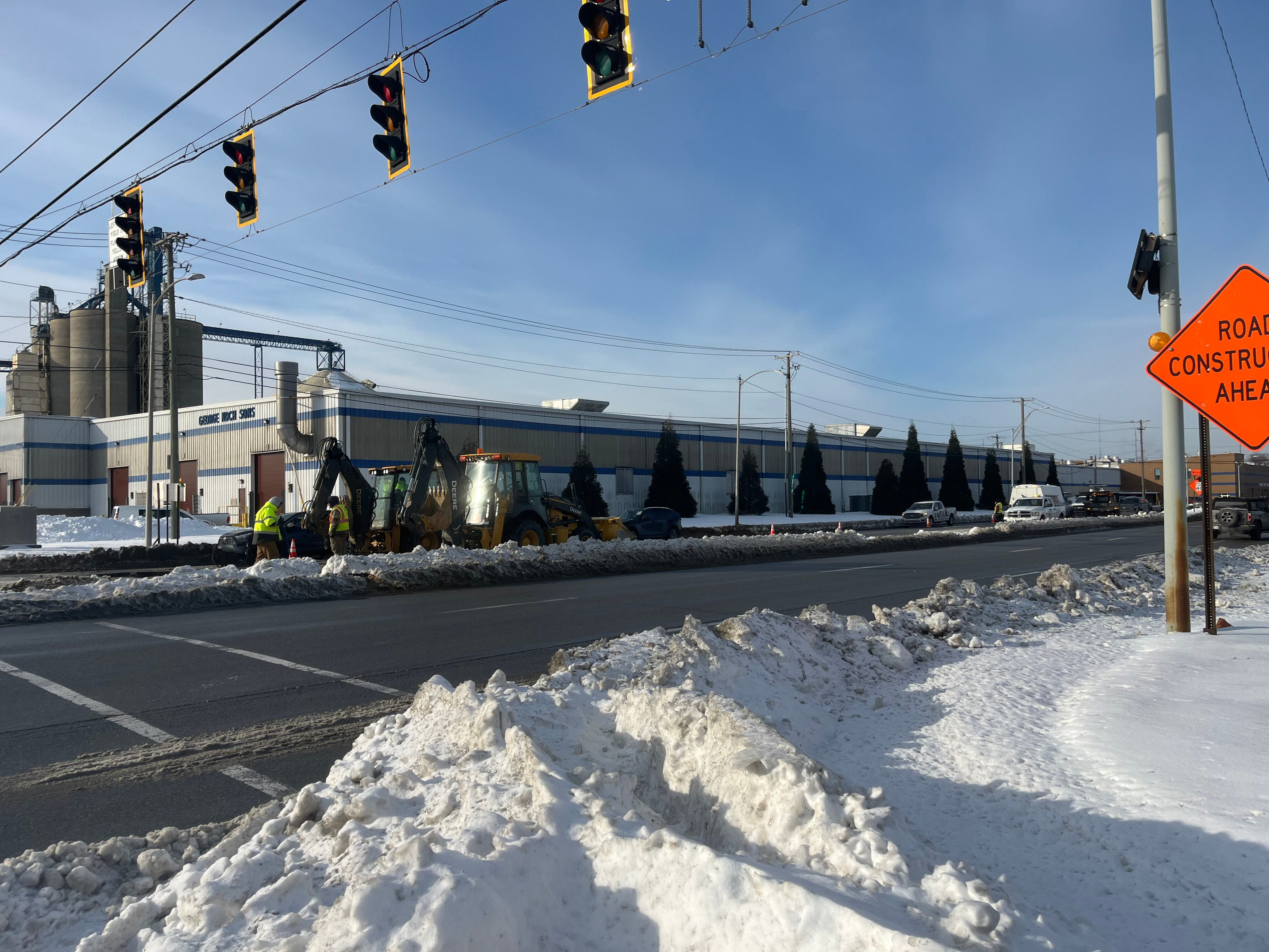 Watermain break causing traffic problems on Evansville’s west side