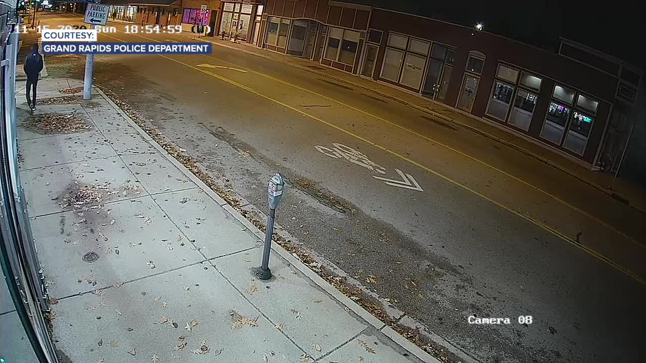 Grand Rapids police release new video showing suspect in unsolved 2020 ...
