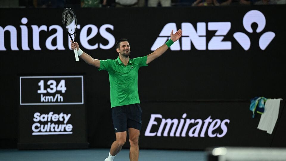 Novak Djokovic keeps 25th Grand Slam dream alive, sinks Jannik Sinner ...