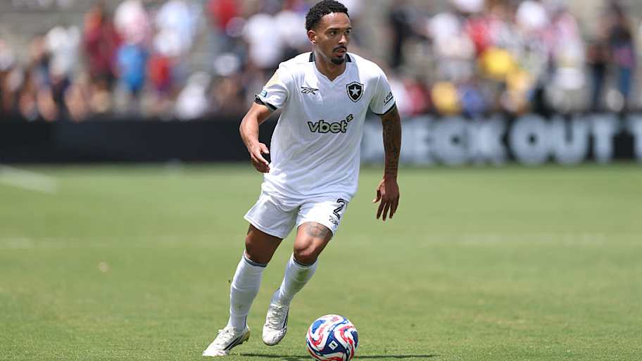 Vitinho foi um dos destaques na goleada do Botafogo | Stu Forster/GettyImages