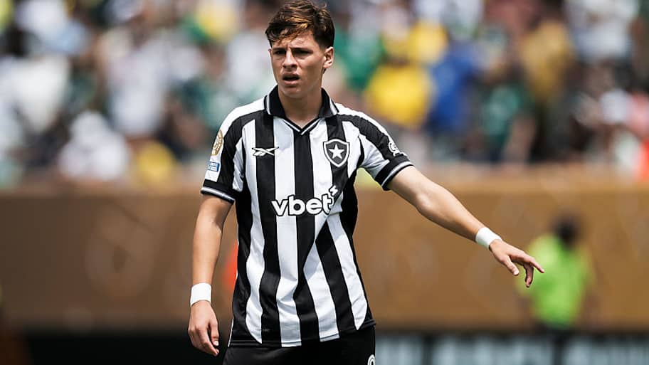 Álvaro Montoro brilhou na goleada do Botafogo contra o Cruzeiro | Nicolò Campo/GettyImages