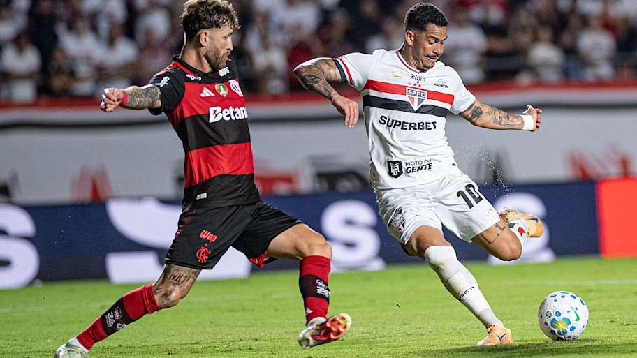 Luciano marcou um dos gols do São Paulo na vitória contra o Flamengo | Sports Press Photo/GettyImages