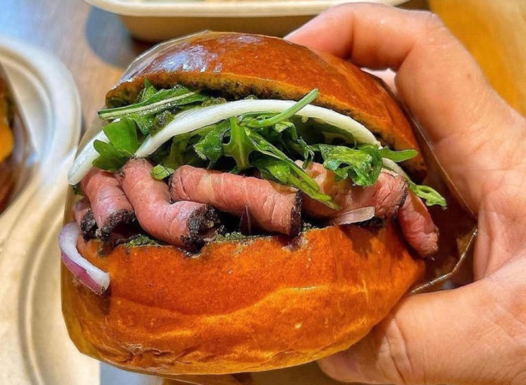 5 chain restaurants for the best brunch, according to chefs