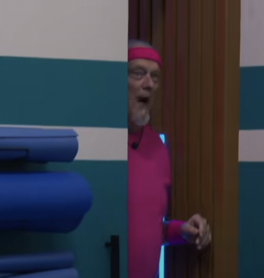 Les paramédics débarquent à Big Brother