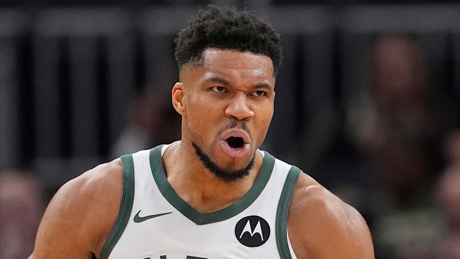 Clippers fans finally get the Giannis update they've all been waiting for
