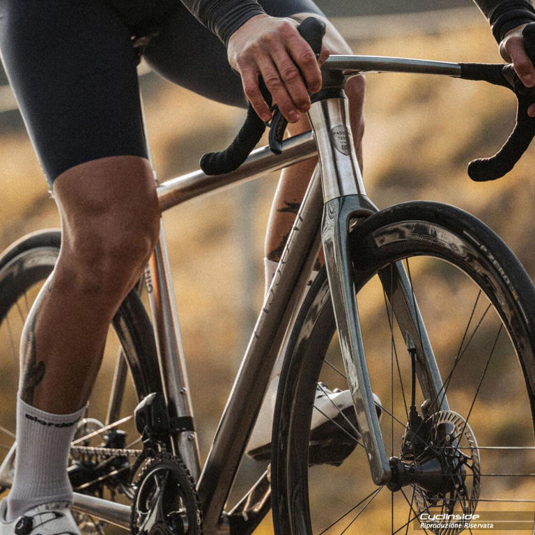 OT-01 Omni Titanium: Passoni ripensa il suo telaio di punta