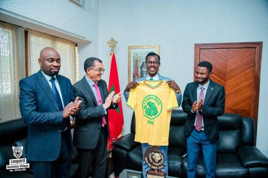 CAN 2025 : le supporter "Lumumba" reçu à l’ambassade du Maroc à Kinshasa