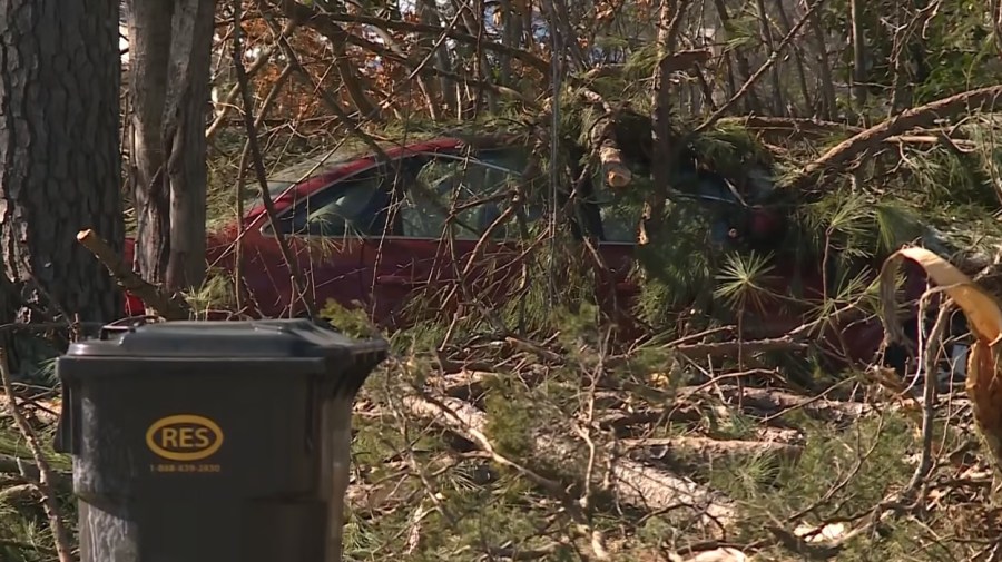 Community helps thousands without power in Tippah Co., MS