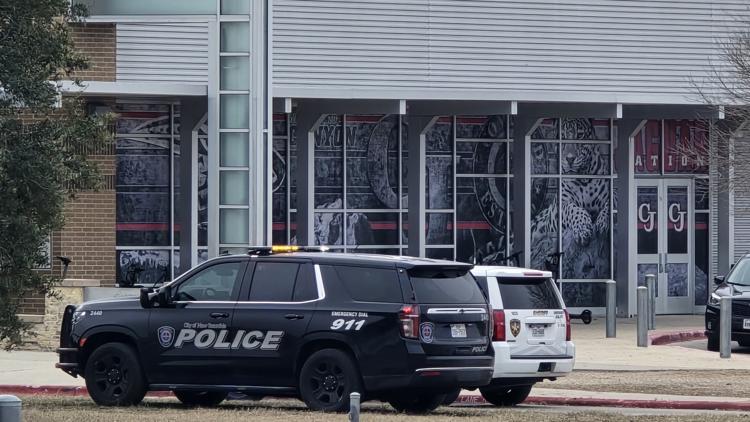 Lockdown lifted at Canyon Middle School in New Braunfels after reports ...