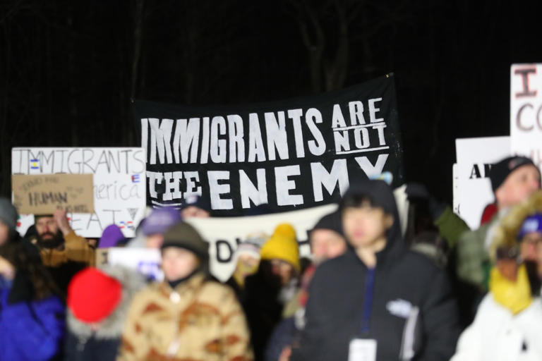 Lawmakers, residents gather to oppose Chester ICE facility in Orange County