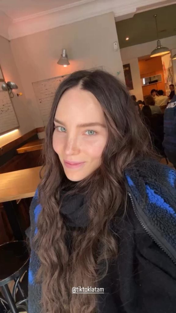 Belinda cambió de look para lucir más como la emperatriz Carlota