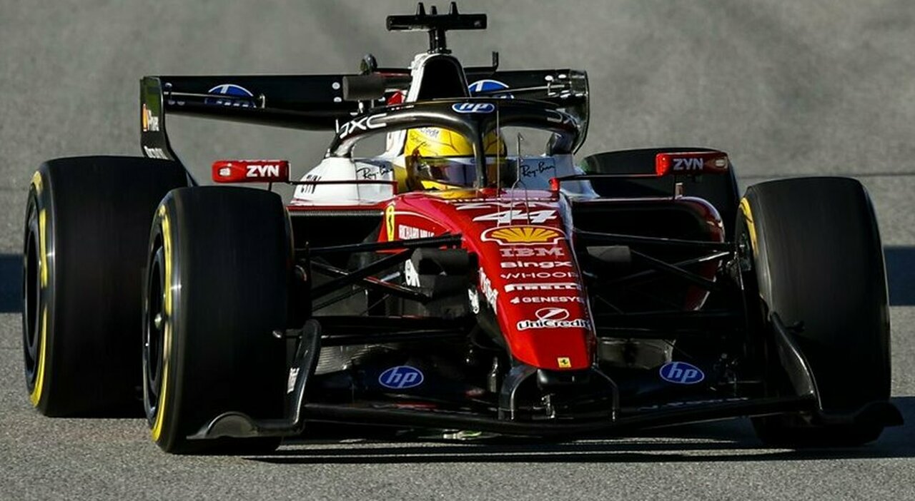 F1, nell'ultima giornata di test a Barcellona brilla la Ferrari SF-26 ...
