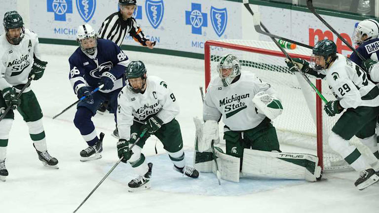 Wild college hockey weekend highlighted by top-5 matchup in the elements