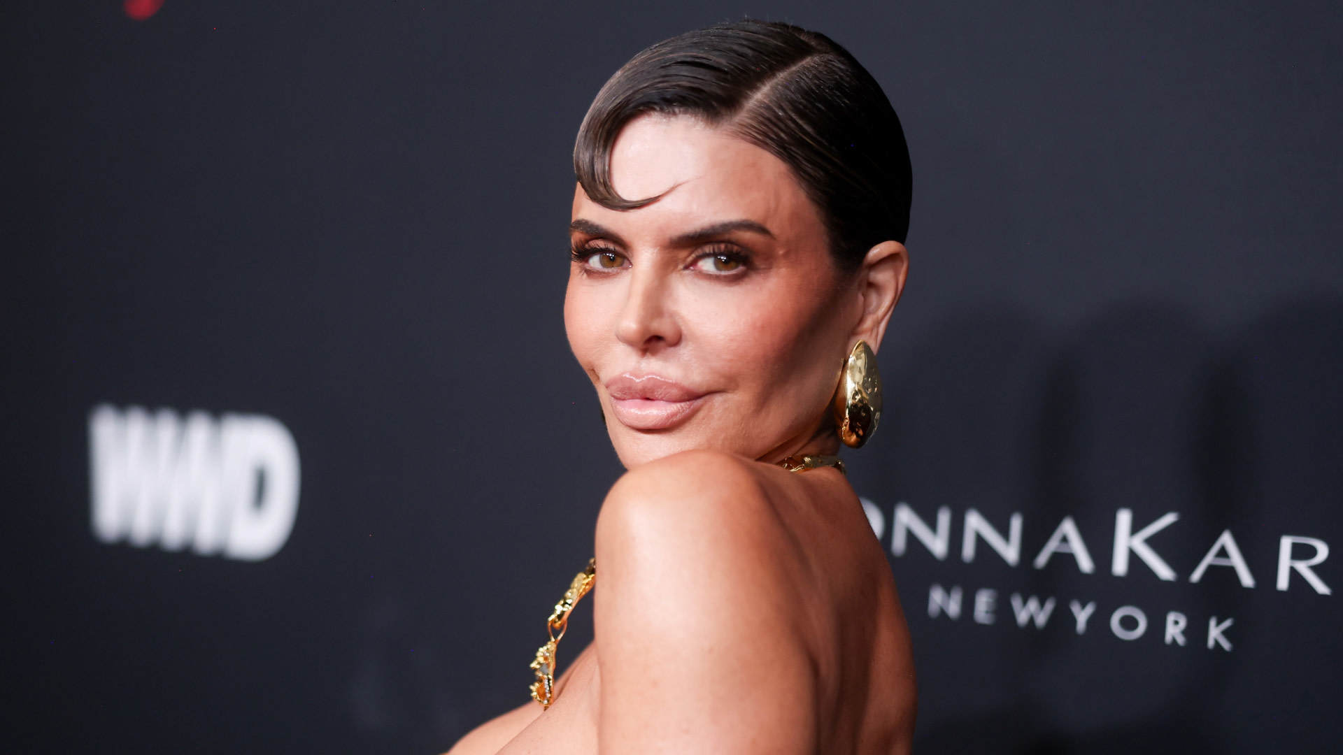 Lisa Rinna breaks down in tears over 'RHOBH' exit on 'The Traitors'