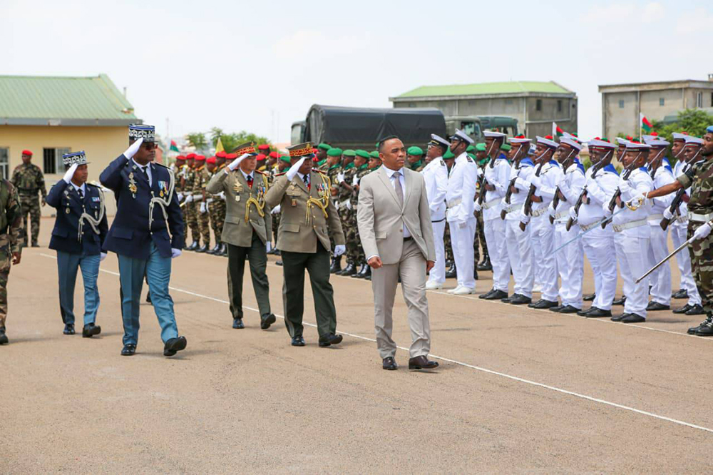 FORCES ARMÉES - Le Chef de l’État veut des généraux exemplaires