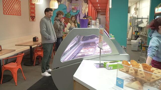 Doanh nghiệp tại Olathe chào đón Chiefs HQ khi thành phố chuẩn bị cam kết sử dụng nguồn thu thuế.