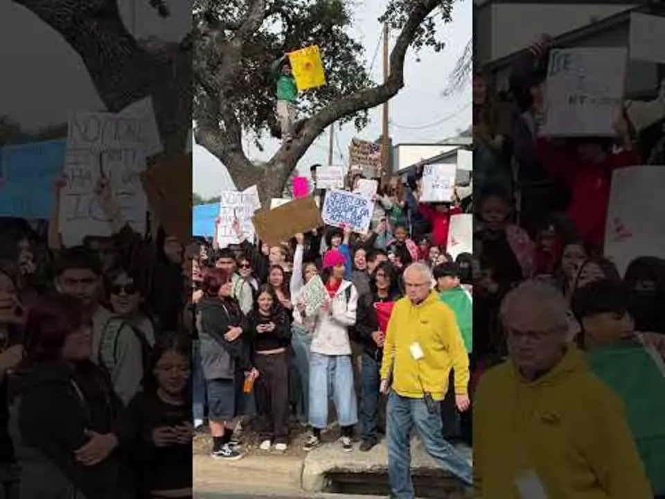 Thousands of Austin students walk out of class to protest ICE