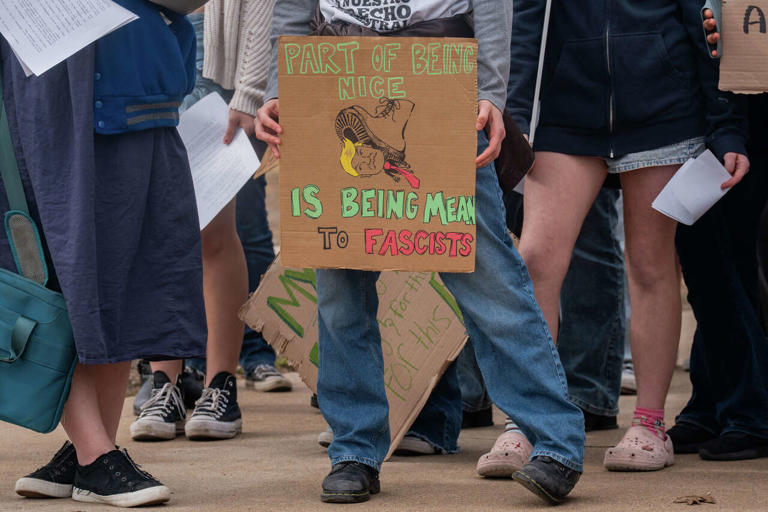 Thousands of Austin students walk out of class to protest ICE