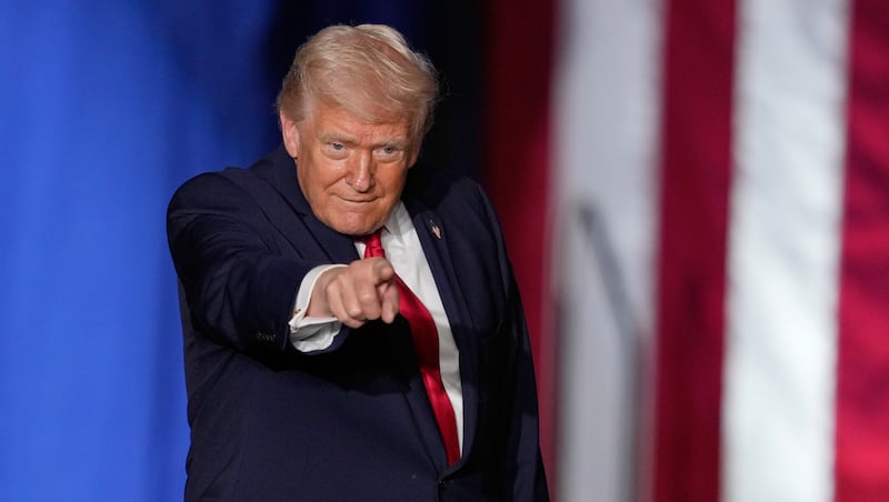 Clinton, Gates, Trump named in latest Epstein file release<br><br>