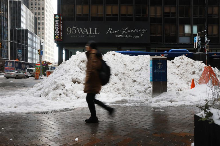 New York weather: Grim warning of 'dangerously low' temperatures to hit ...