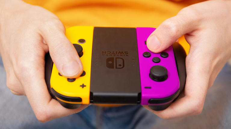 5 of the best gaming controllers you can buy on Amazon (according to users)