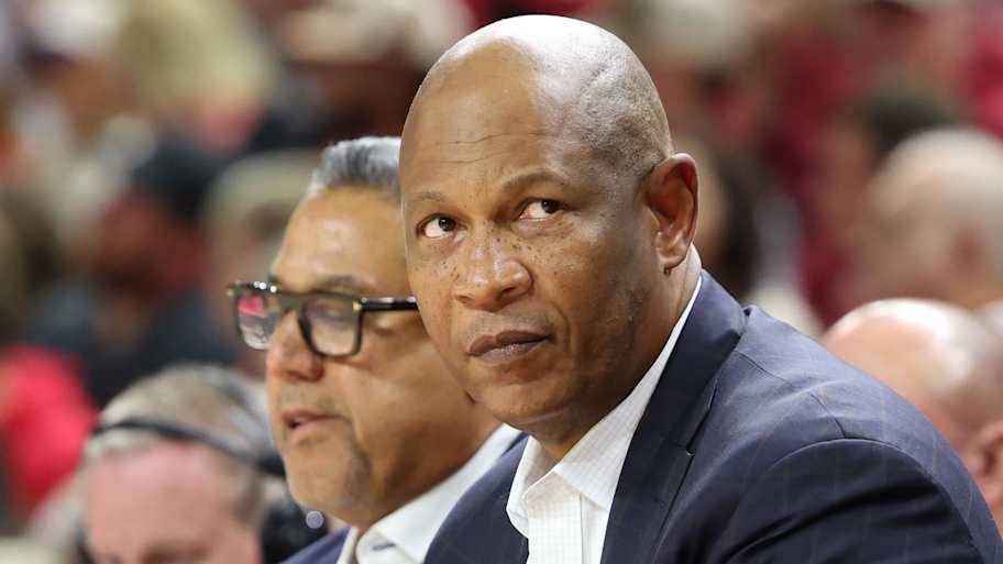 Kenny Payne claims the Kentucky game isn't personal, nobody in ...