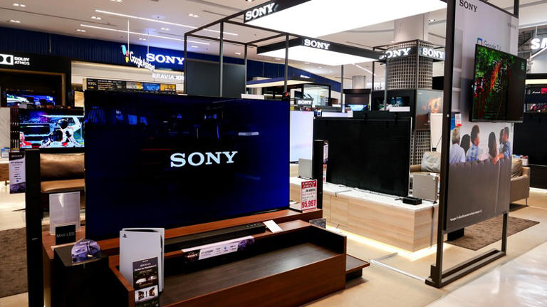 19 years ago, Sony released a game-changing $2,500 TV