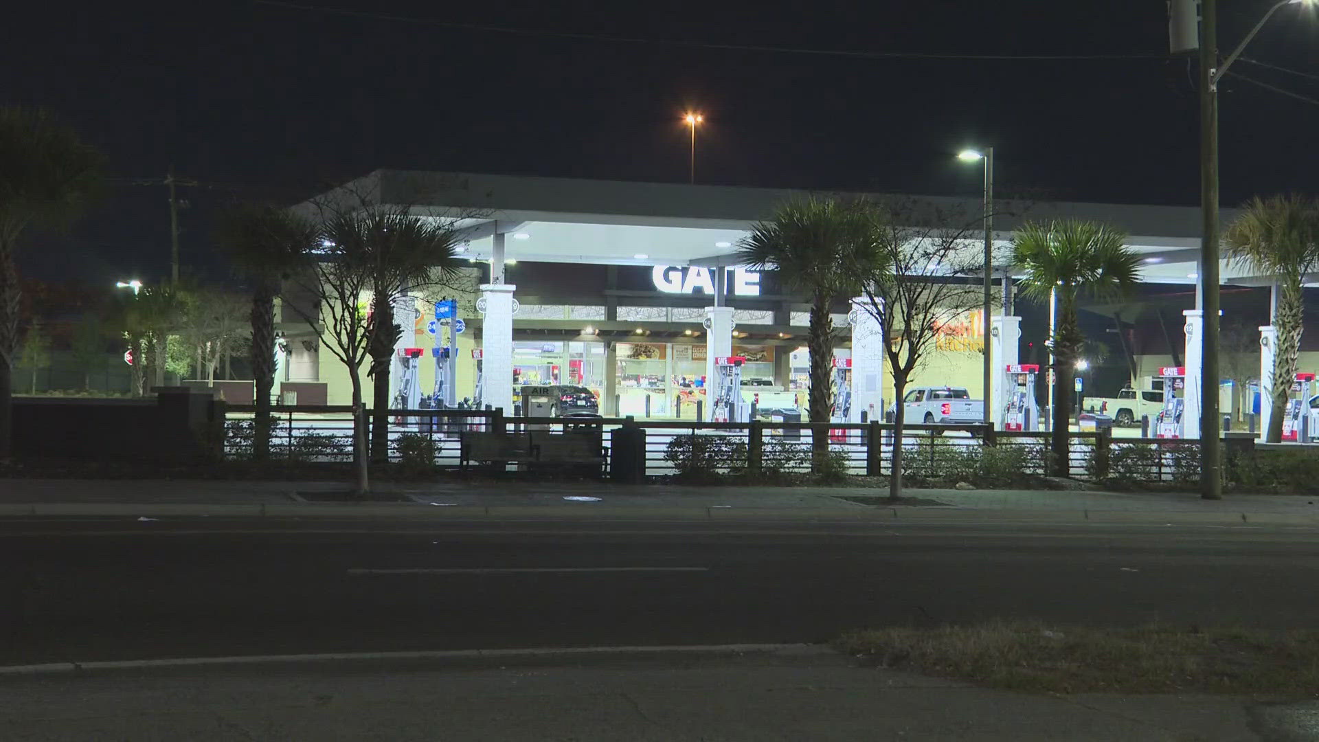 Man shot during argument in parking lot of gas station in Jacksonville ...