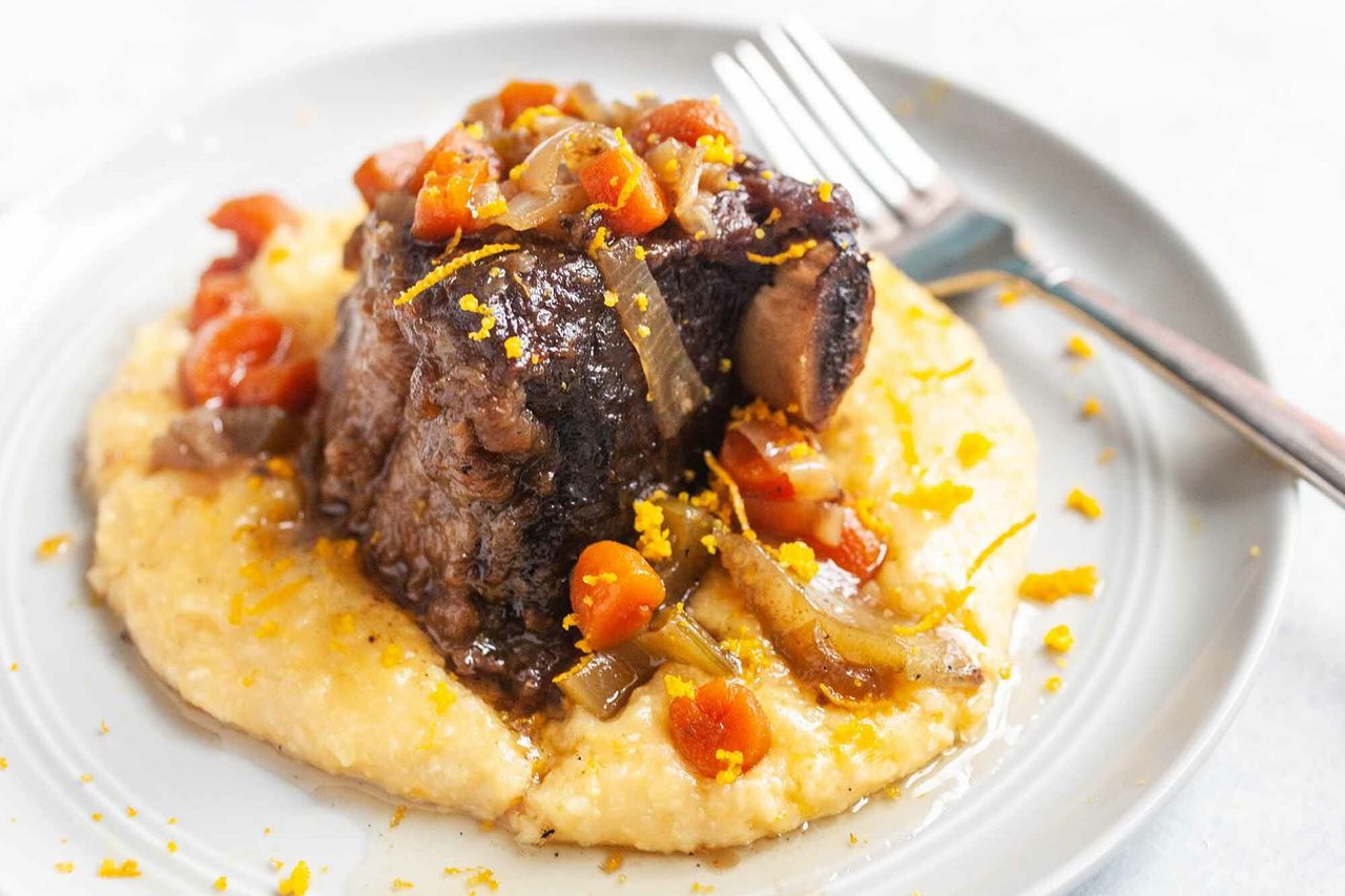 Braised Short Ribs in the Slow Cooker