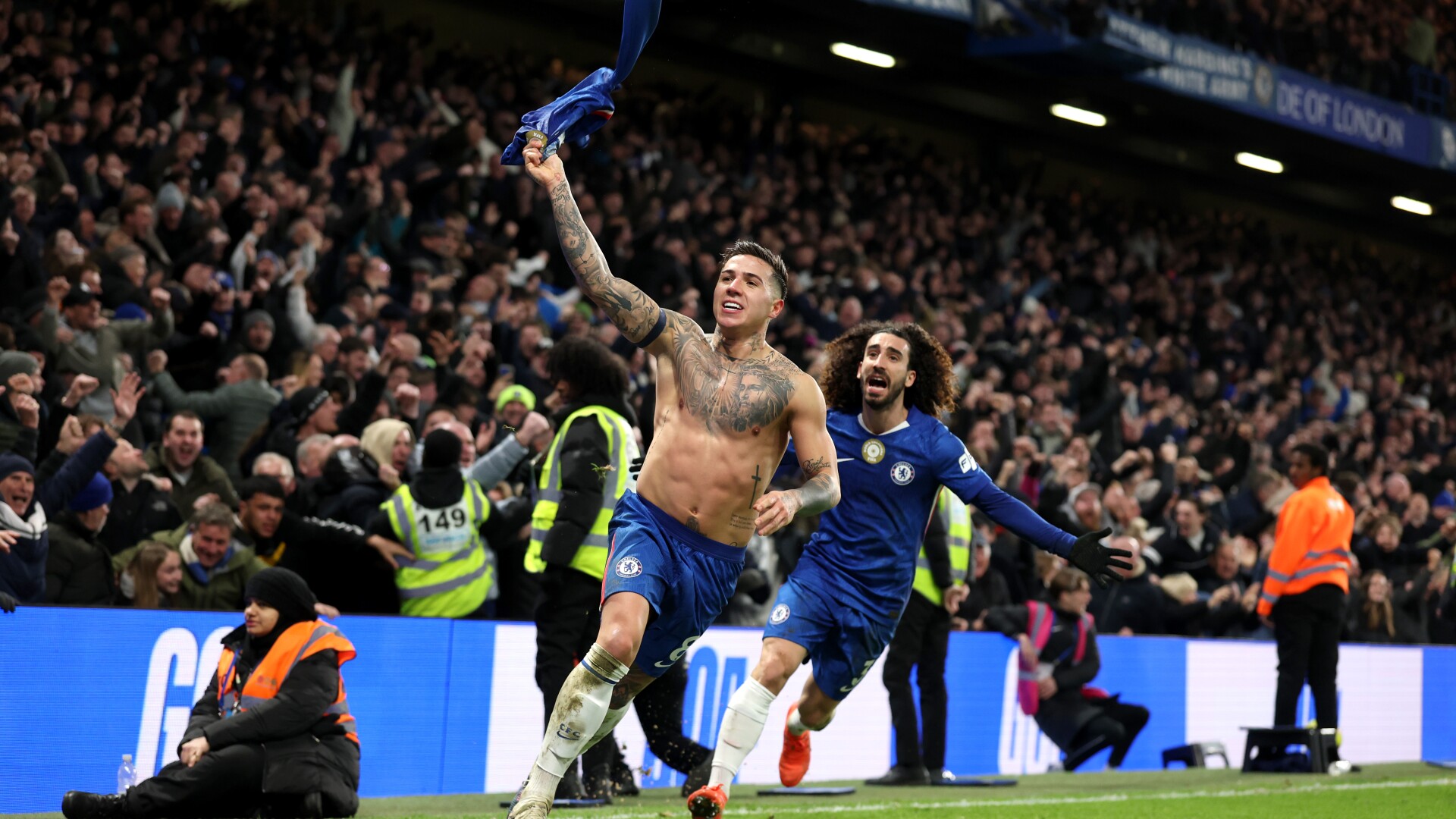 Chelsea 3-2 West Ham: Blues