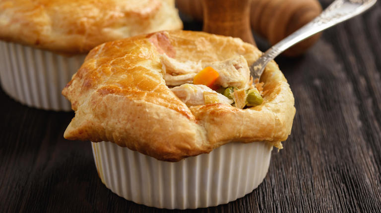 10 mistakes everyone makes with chicken pot pie