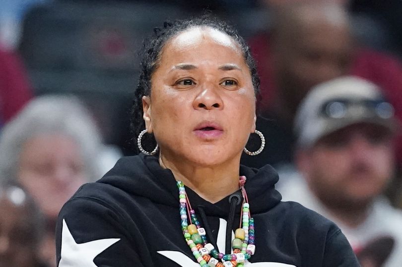 Dawn Staley caught on camera in most awkward moment after showing up at