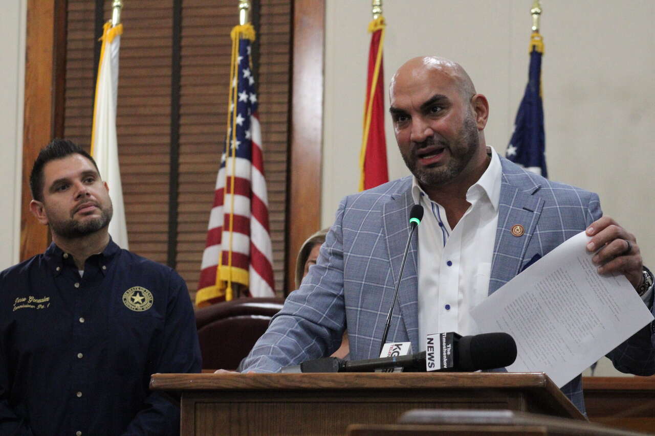 Outlook: New US.-Mexico bridge moving slowly toward construction<br>