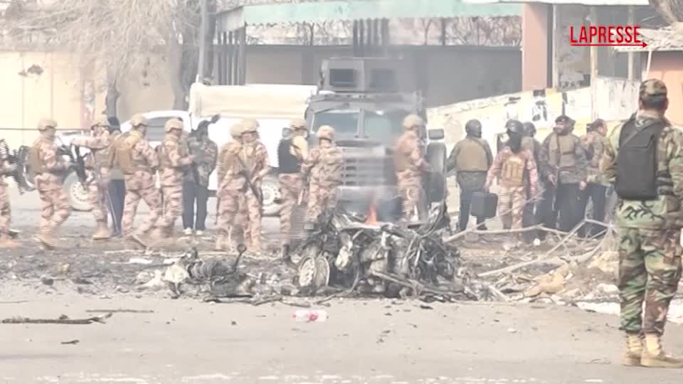 Pakistan I Separatisti Lanciano Decine Di Attacchi In Contemporanea 