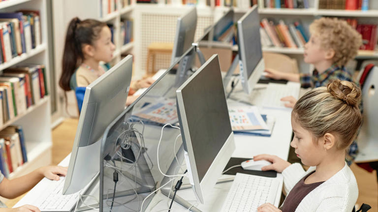 Don't throw out your old keyboard, do this instead