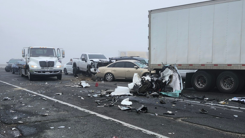 59-vehicle pile-up in foggy conditions closed major California highway ...