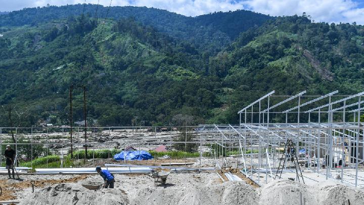 Pembangunan Huntara di Wilayah Bencana Sumatera