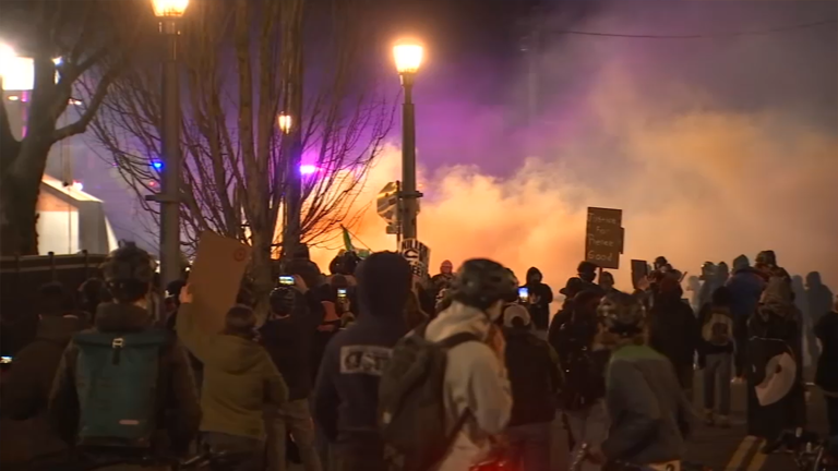Union workers protest ICE at Portland facility; City leaders decry use ...