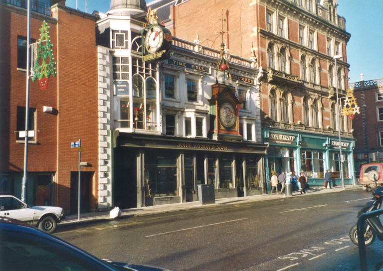 Thought-provoking photos take you back to Leeds in the 1990s
