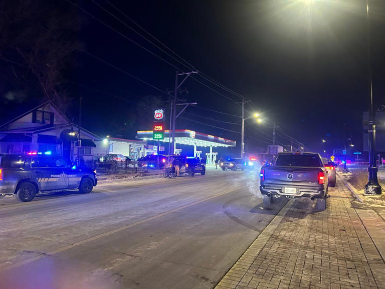 Deputy 'faces long recovery' after South Peoria shooting Saturday ...