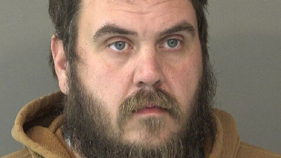 Kosciusko County man turns himself in following cyber tip investigation